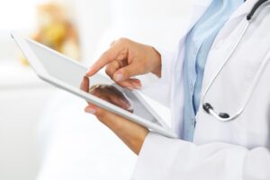 doctor cloud pacs medical imaging ipad interoperability